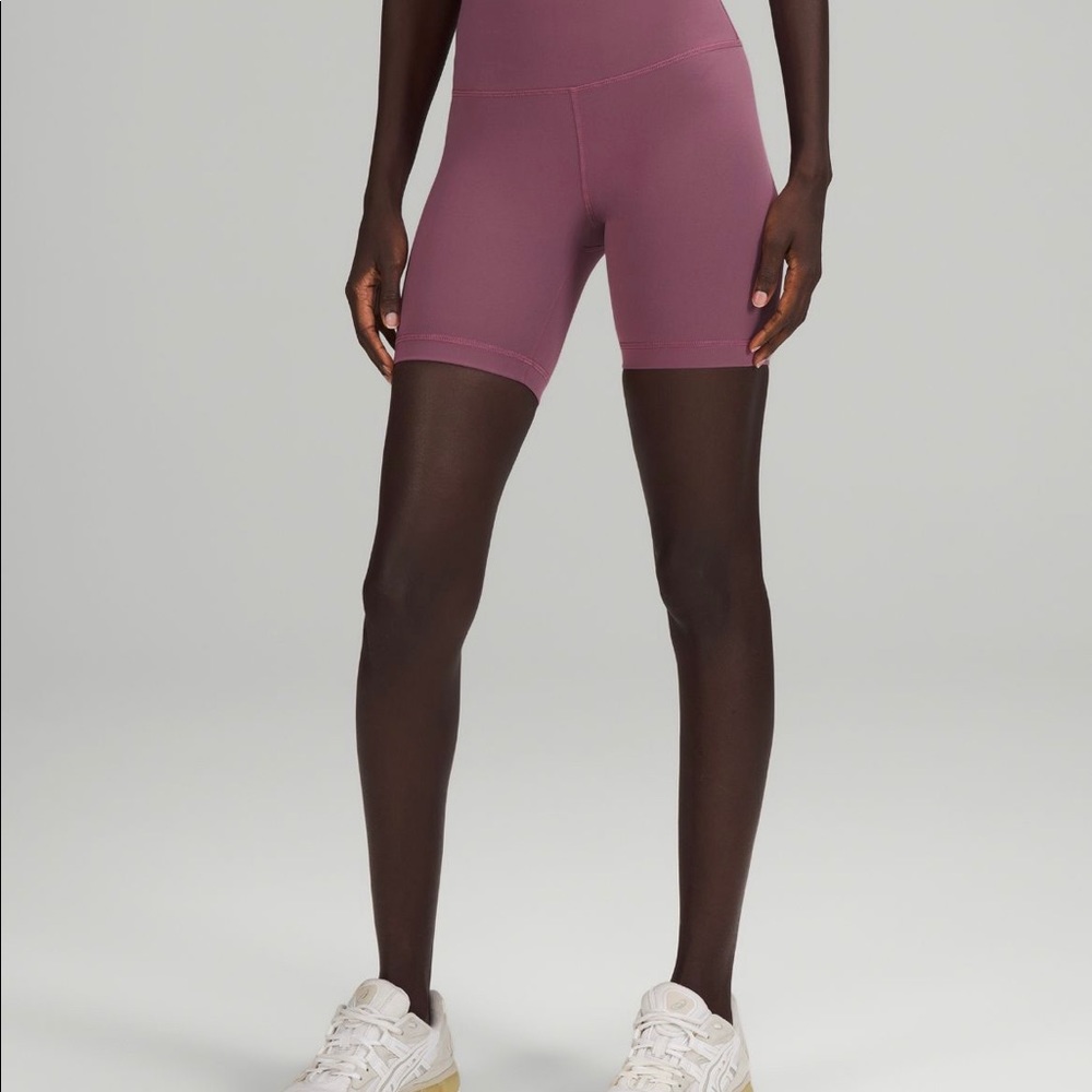 Lululemon Wunder Train High-Rise Short 6”